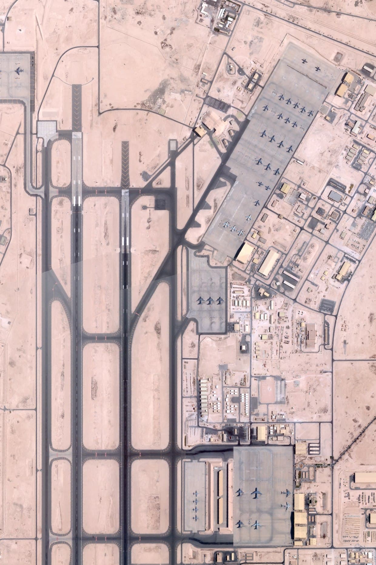 A gallery image from Military: Al Dhafra Air Base
