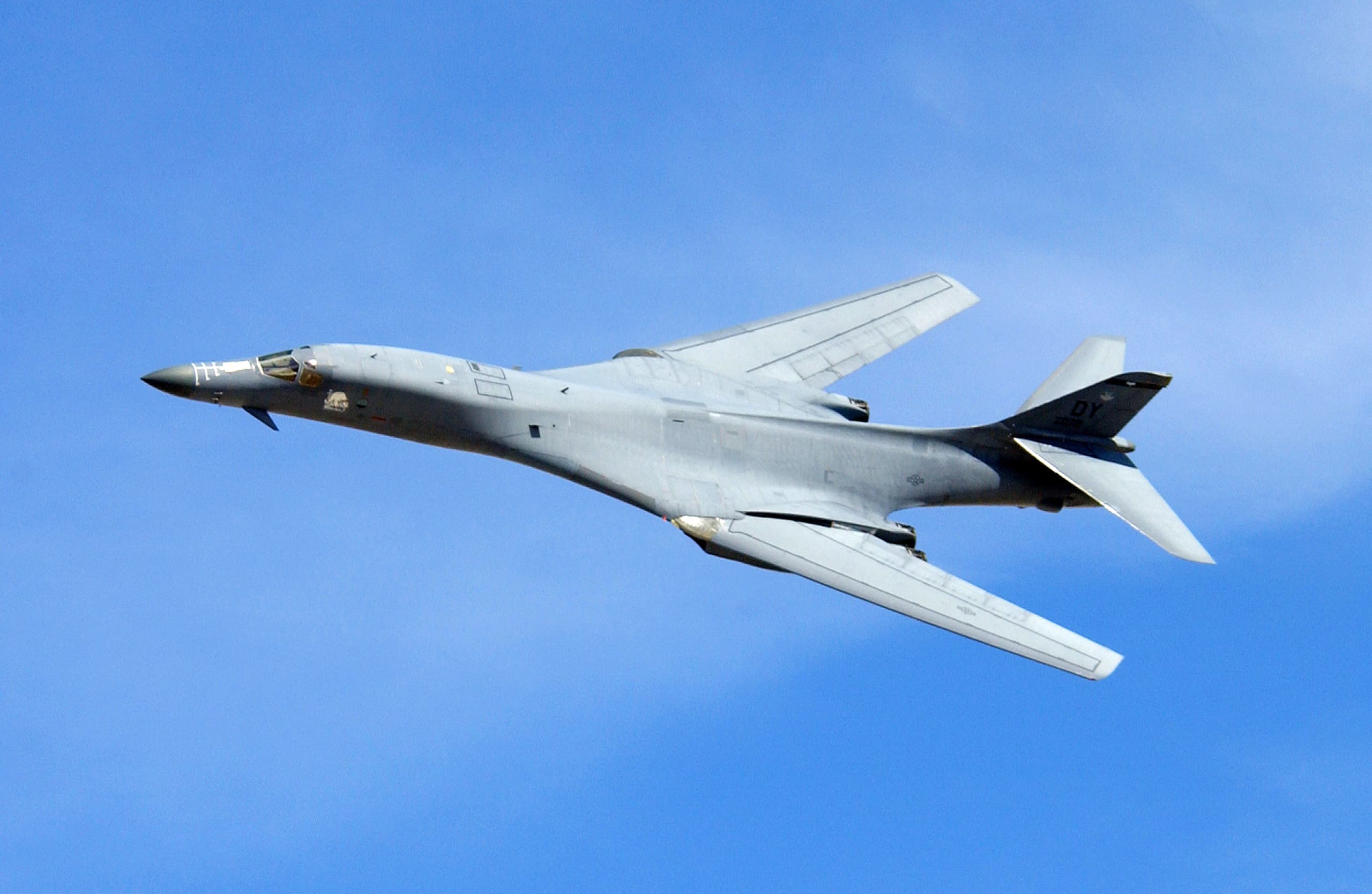 A gallery image from Military: B 1B Lancer Flying