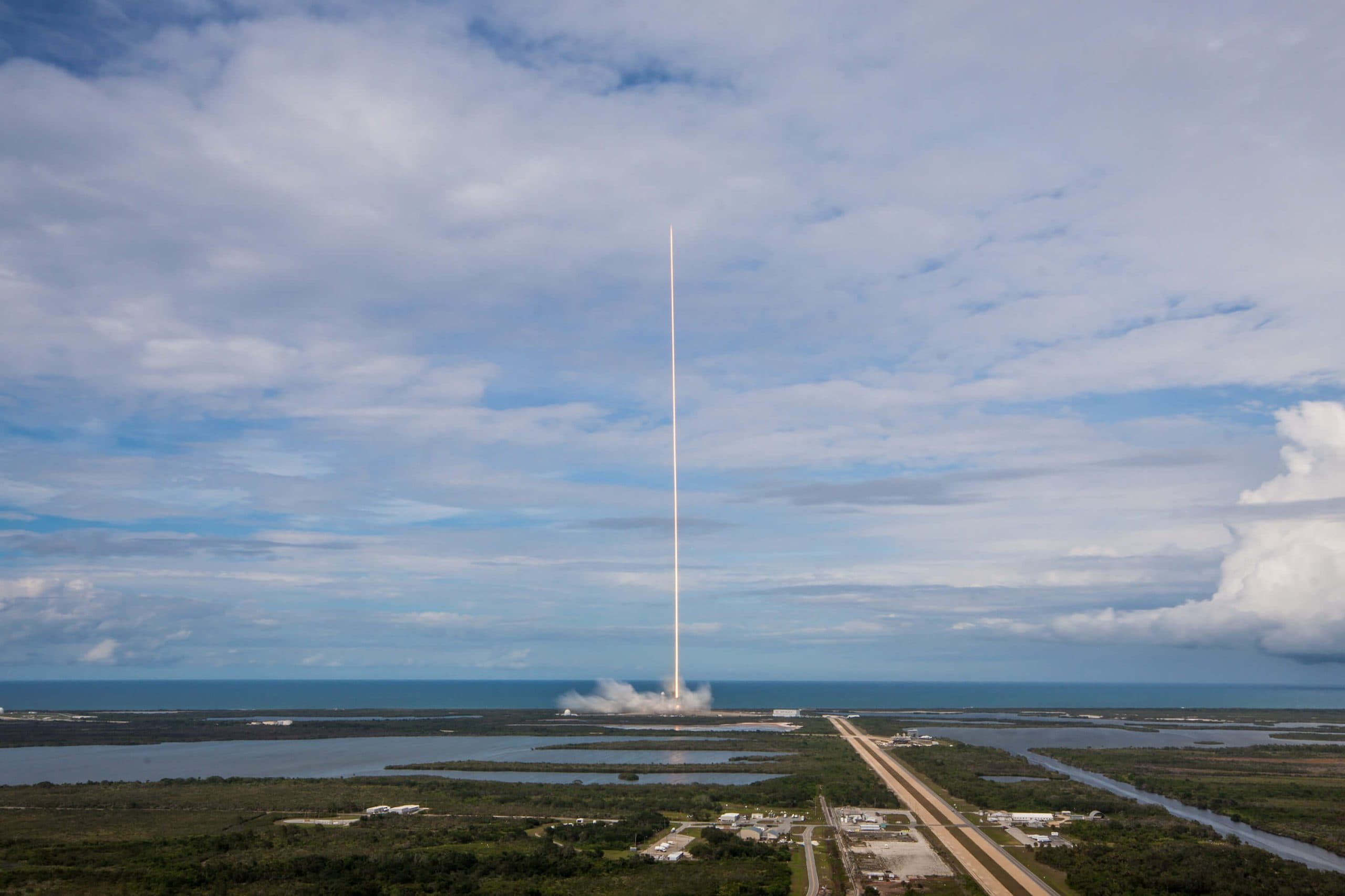 A gallery image from Technology: Falcon 9 First Stage Booster CRS 11 Wide Launch 11 V2