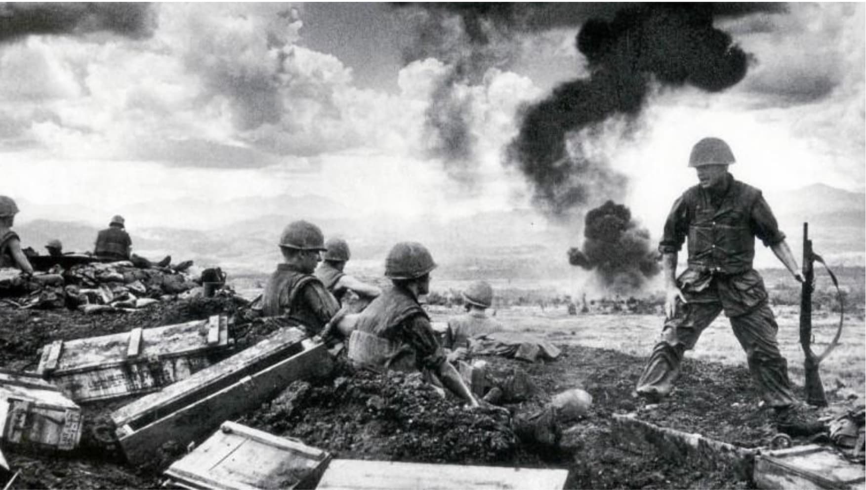 Marines hold a besieged combat base in Vietnam.