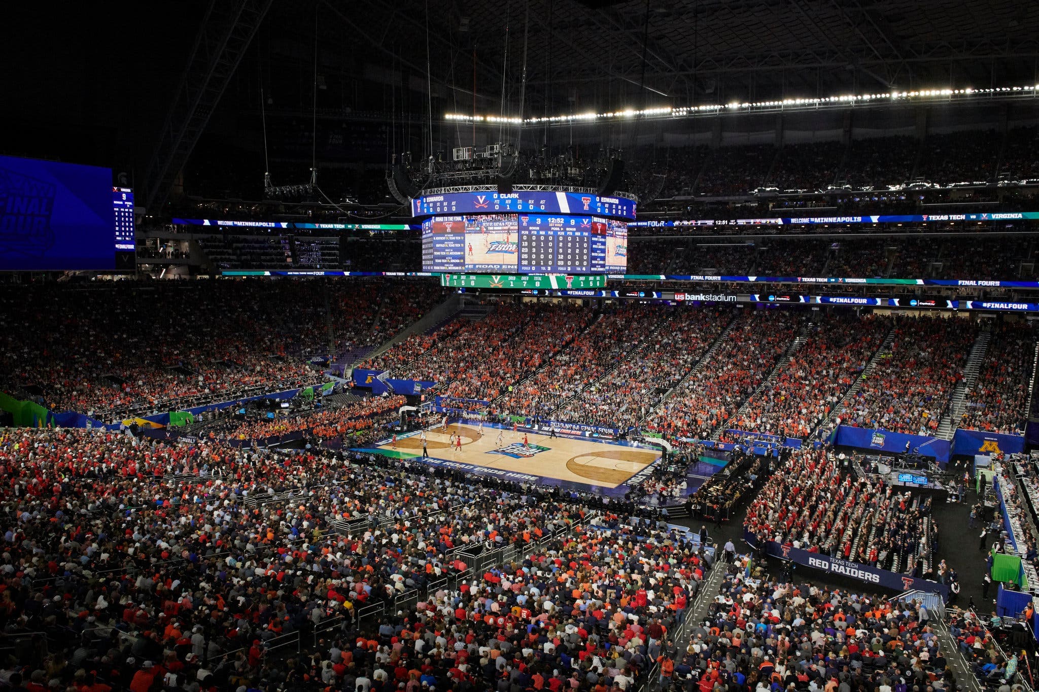 A gallery image from Sports: NCAA March Madness Tournament Basketball Court MSG