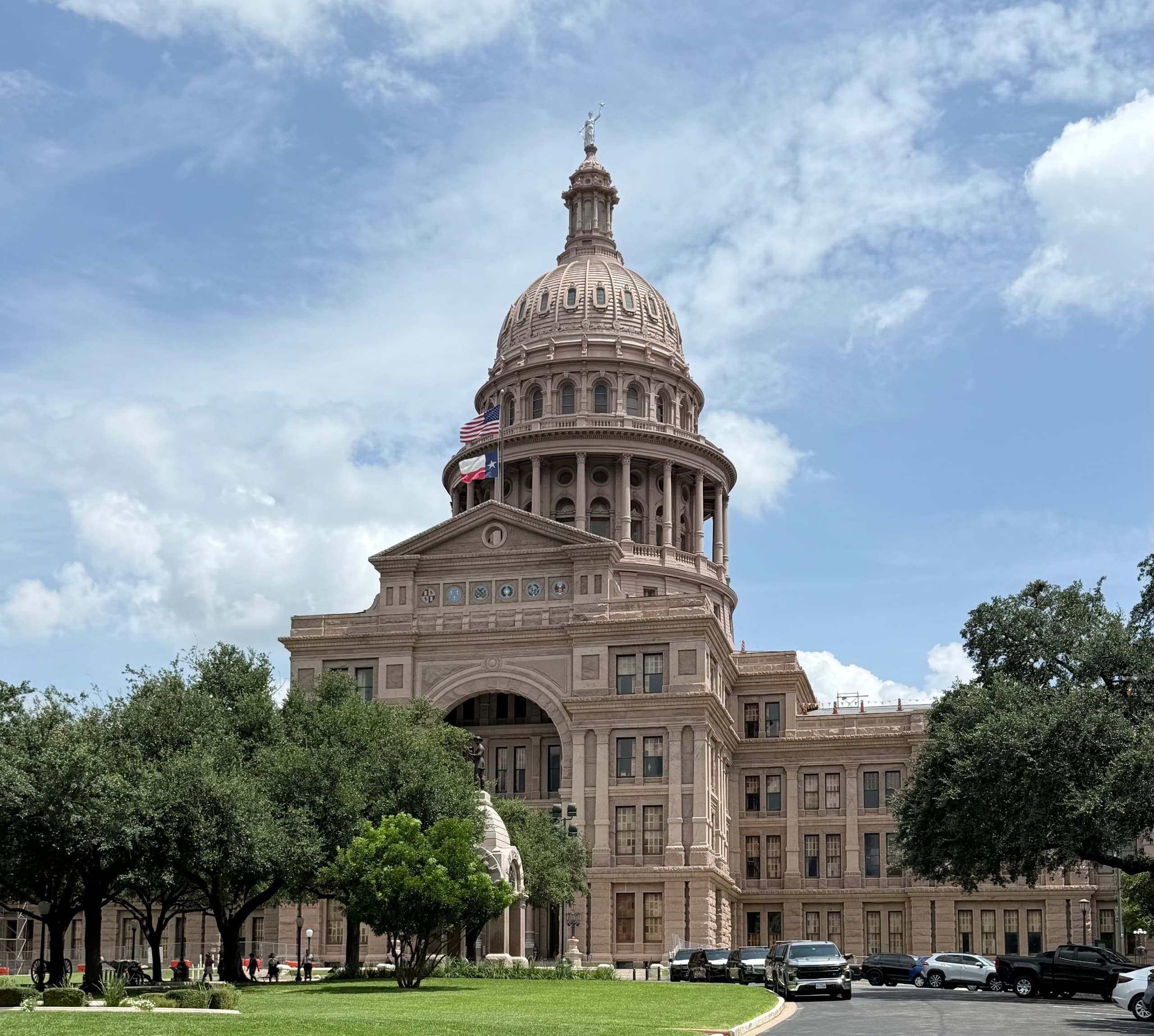 A gallery image from Constitution: Fed Texas Capitol