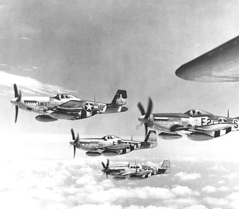 A gallery image from History: North American P 51 Mustang, 26 July 1944