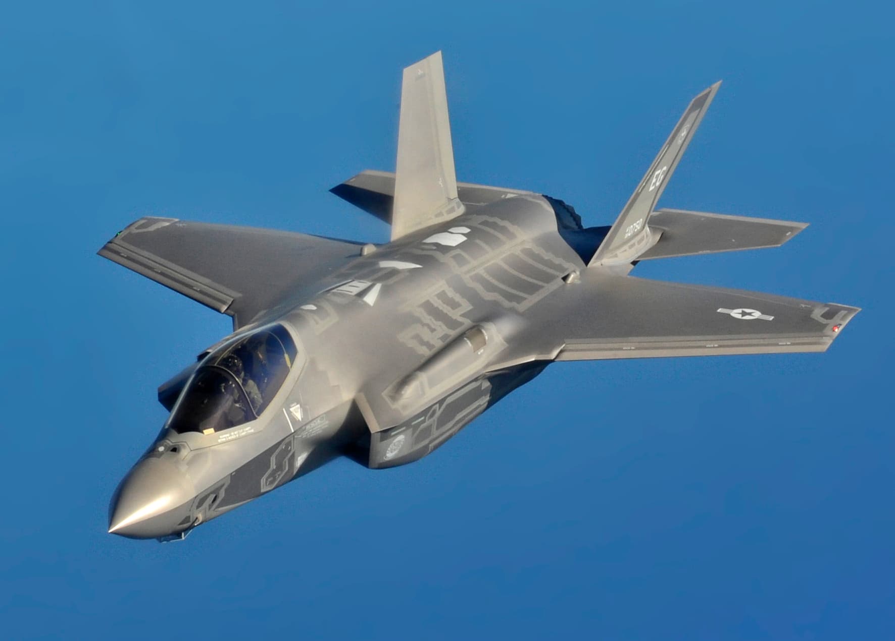 A gallery image from Military: Us Air Force F35 Lightning